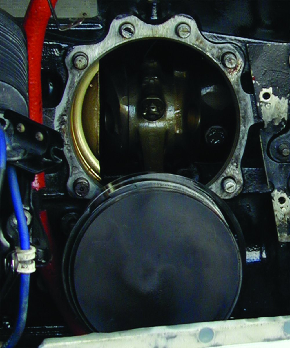open aircraft engine cylinder
