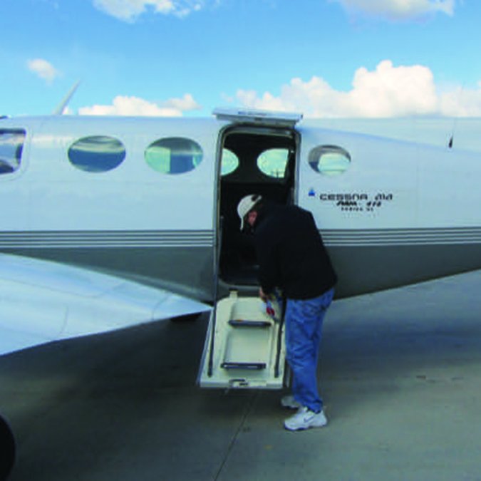 Loading Cessna 414